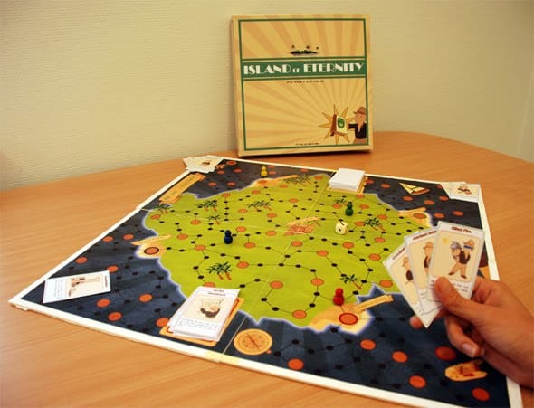 An early prootype of Island of Eternity being played.