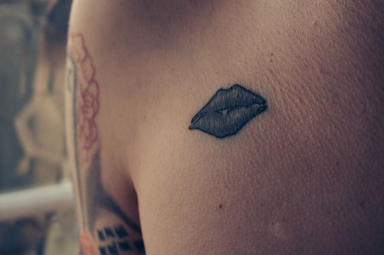 Rebecka's lips on chest.